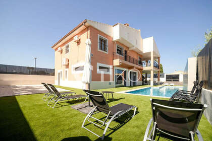 House for sale in San Vicente del Raspeig/Sant Vicent del Raspeig, Alicante. 