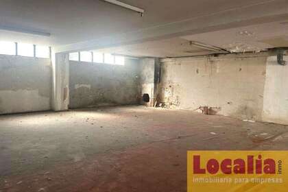 Commercial premise for sale in Torrelavega, Cantabria. 