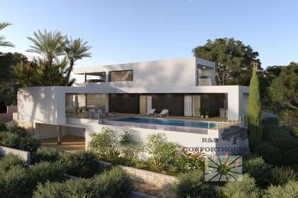 House for sale in Benitachell/Poble Nou de Benitatxell (el), Alicante. 