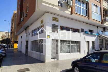 Premissa comercial em Badajoz. 