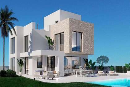 House for sale in Finestrat, Alicante. 