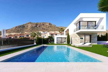 House for sale in Finestrat, Alicante. 