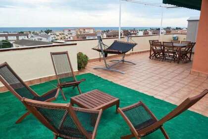 Duplex for sale in Torredembarra, Tarragona. 