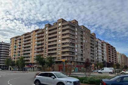 Flat for sale in Lleida, Lérida (Lleida). 