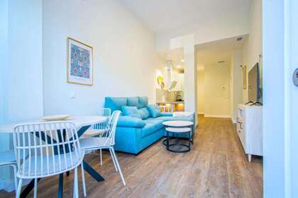 Flat for sale in Sevilla. 