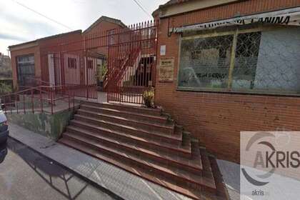 Commercial premise for sale in Perdices, Las (Urbanizacion), Toledo. 