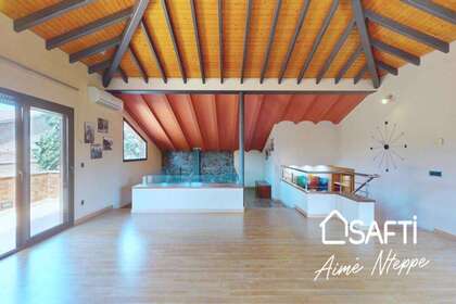 House for sale in Orís, Barcelona. 