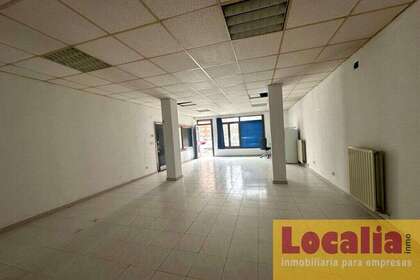 Commercial premise in Laredo, Cantabria. 