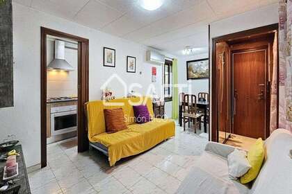 Apartment for sale in Barcelona. 