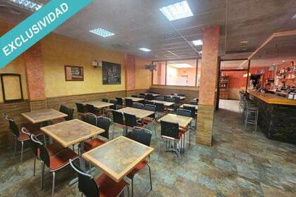 Commercial premise for sale in Palafolls, Barcelona. 