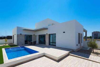 House for sale in Daya Nueva, Alicante. 