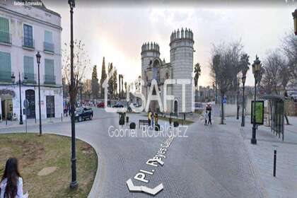 Building for sale in Badajoz. 