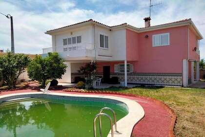 House for sale in Sagunto/Sagunt, Valencia. 