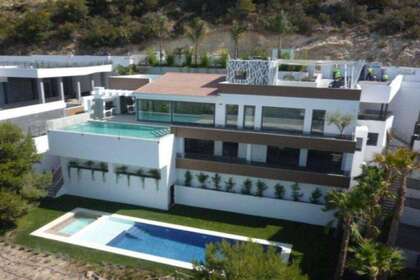 House for sale in Altea, Alicante. 