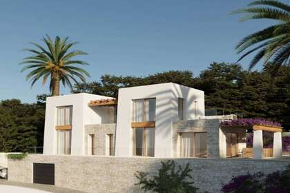 House for sale in Benissa, Alicante. 