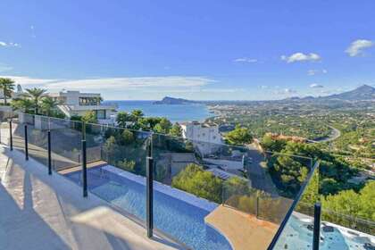 House for sale in Altea, Alicante. 