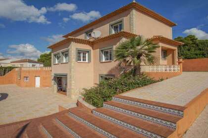 House for sale in Calpe/Calp, Alicante. 