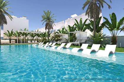 Дом Продажа в Pilar de la Horadada, Alicante. 