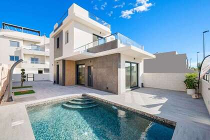 Дом Продажа в Benijófar, Alicante. 