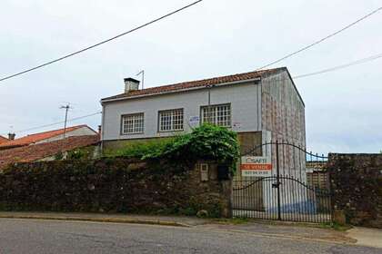 Domy na prodej v Pobra do Caramiñal (A), La Coruña (A Coruña). 