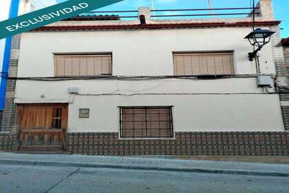 Domy na prodej v Campo de Criptana, Ciudad Real. 