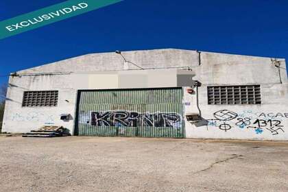 Handelspanden verkoop in Ponferrada, León. 