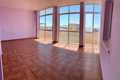 Duplex verkoop in Burguillos, Guadalquivir-Doñana, Sevilla. 
