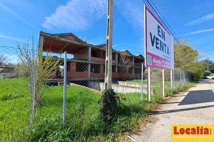 Pozemky na prodej v Lerma, Burgos. 