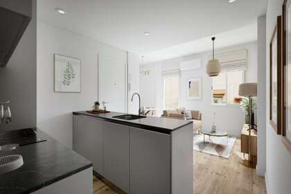 Flat for sale in Sevilla. 