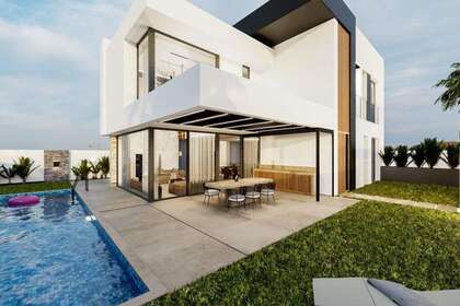 House for sale in Orihuela-Costa, Alicante. 