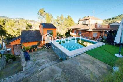 House for sale in Vallirana, Barcelona. 