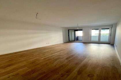 Wohnung in Sevilla. 
