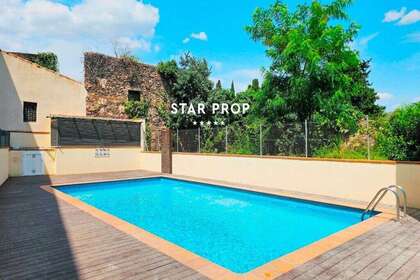 Flat for sale in Llançà, Girona. 