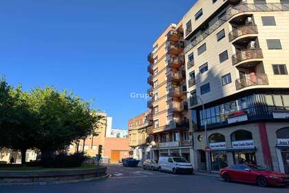 Flat for sale in Lleida, Lérida (Lleida). 