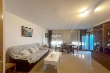 Flat for sale in Lleida, Lérida (Lleida). 
