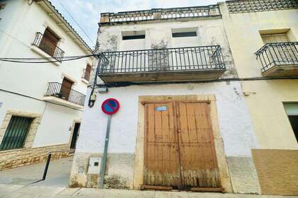 Haus zu verkaufen in Santa Bàrbara, Tarragona. 