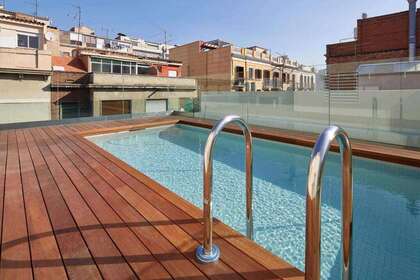 Flat for sale in Barcelona. 