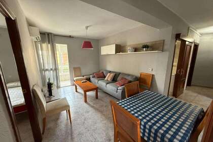 Flat in Sevilla. 