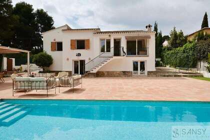 House for sale in Alicante/Alacant. 