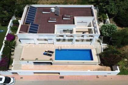 House for sale in Estepona, Málaga. 