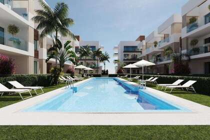 Flat for sale in San Pedro del Pinatar, Murcia. 