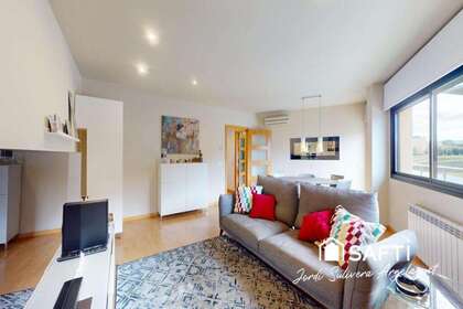 Дуплекс Продажа в Gironella, Barcelona. 