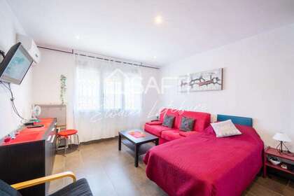 Studier til salg i Empuriabrava, Girona. 