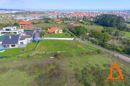 Urban grund til salg i Gijón, Asturias. 