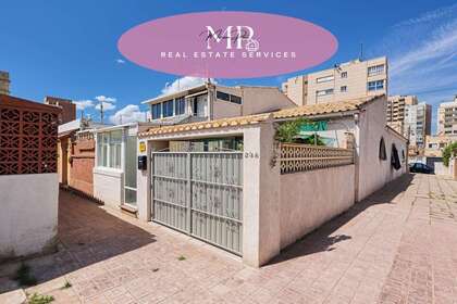 Rijtjeshuizen verkoop in Torrevieja, Alicante. 