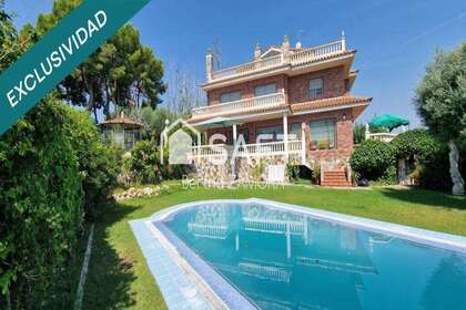 House for sale in Tarragona. 