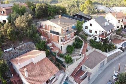 House for sale in Cervelló, Barcelona. 