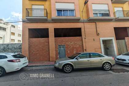 Commercial premise for sale in Vall d´Uixó (la), Castellón. 
