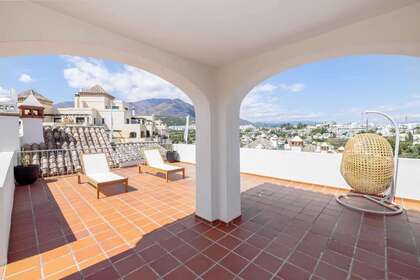 Cluster house for sale in Estepona, Málaga. 