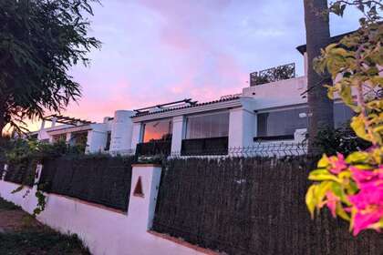 Apartment for sale in San Roque, Cádiz. 